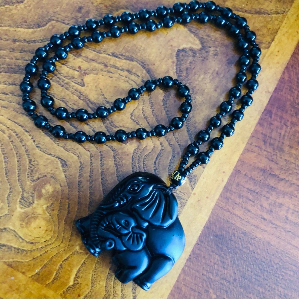 Hand crafted black chalcedony elephant natural stone pendant necklace